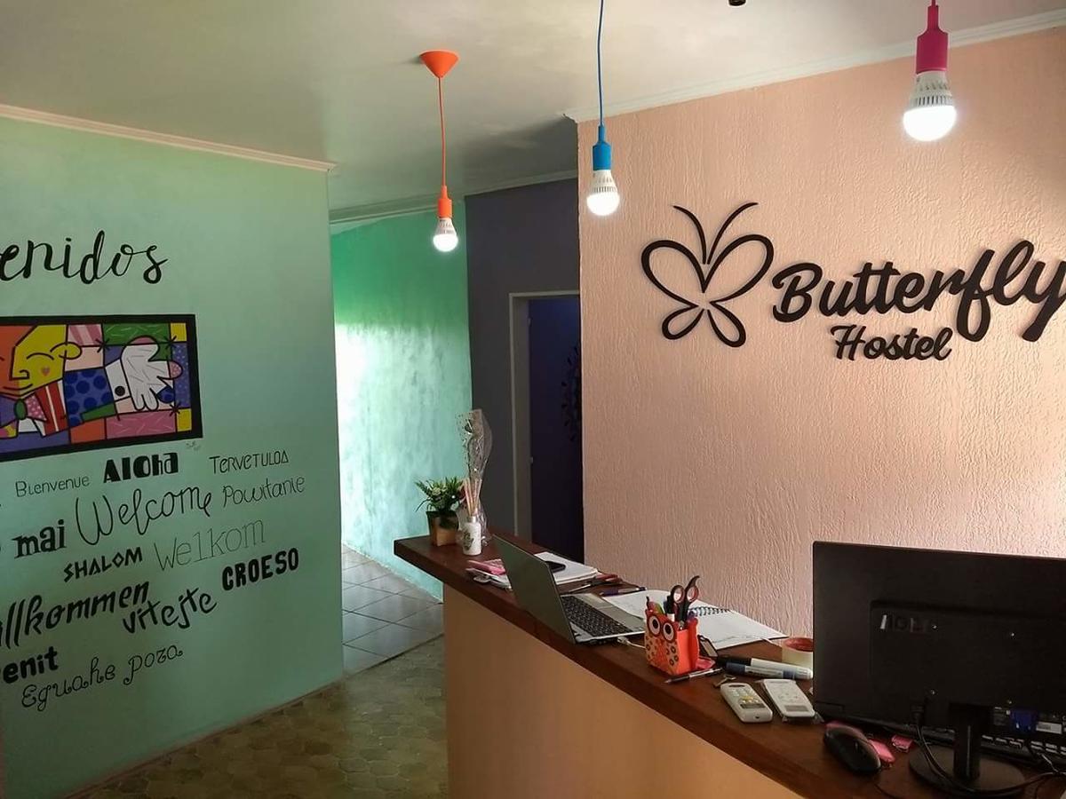 Butterfly Hostel Puerto Iguazu Exterior photo