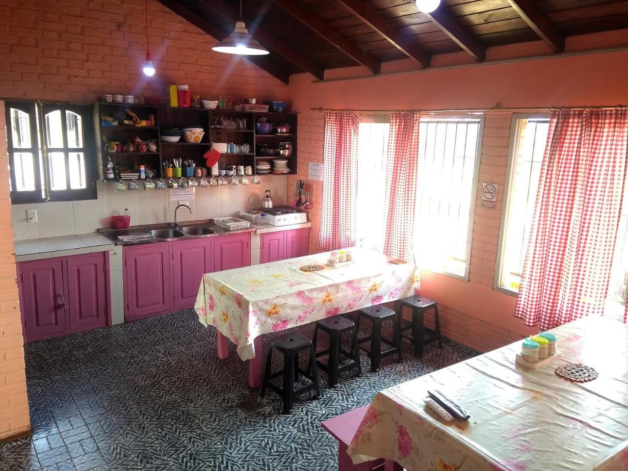 Butterfly Hostel Puerto Iguazu Exterior photo